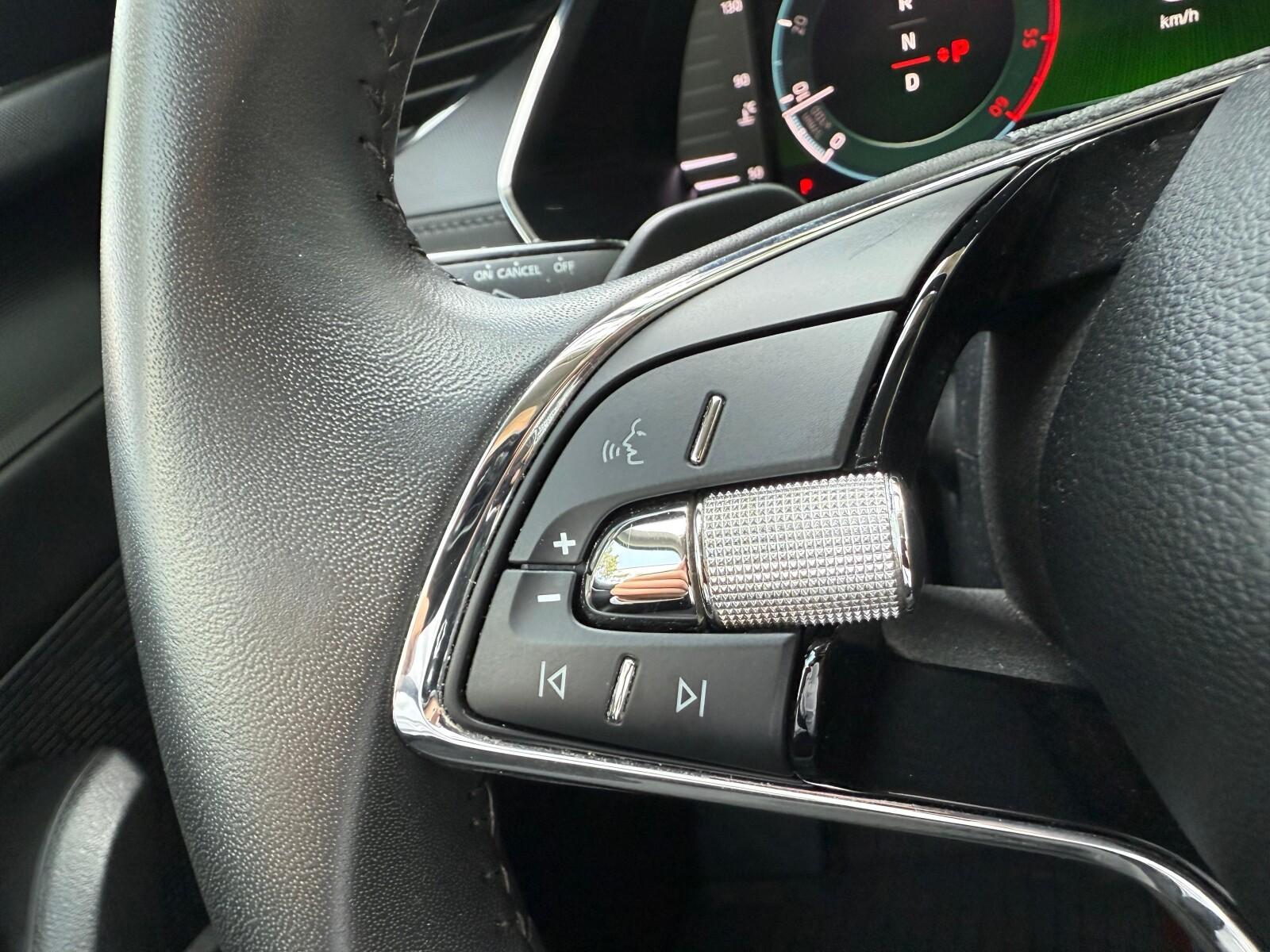 Ambition,2.0TDI 150KM DSG, Niski Przebieg, Kamera, ASO, SalonPL, FV23% 15