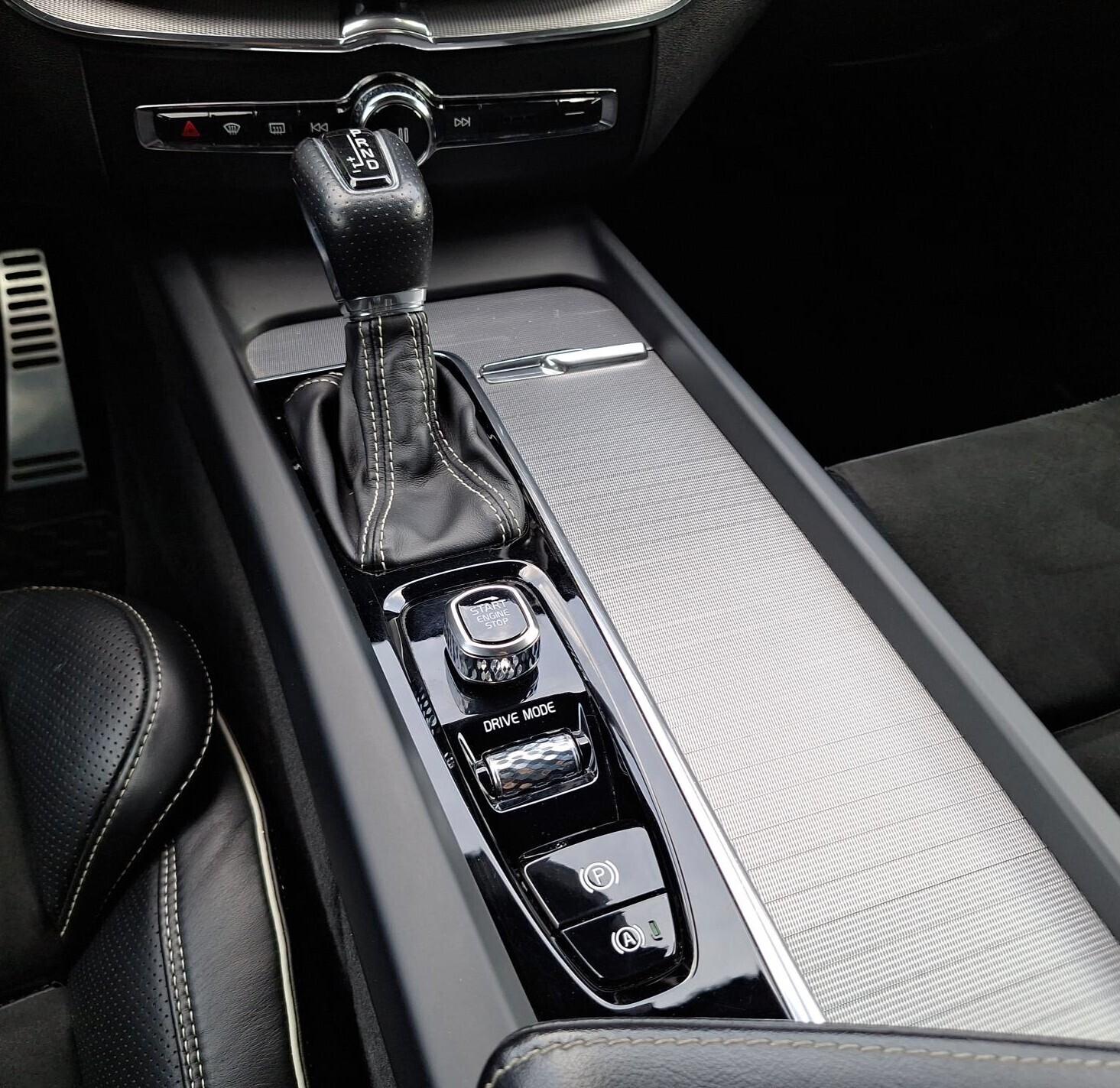 D5 AWD R-Design Diesel/KameraCofania/PodgrzewaneDyszeSpryskiwacza/PL 16