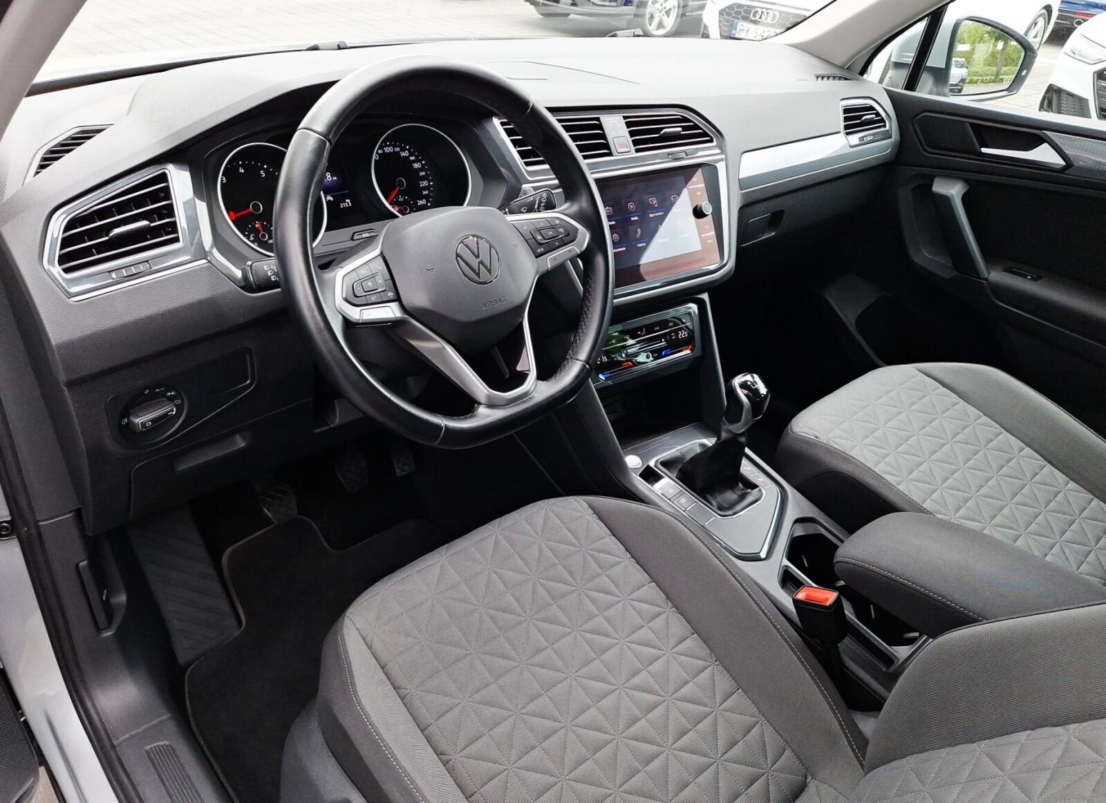 1.5 TSI 150KM KameraCofania/SmartphoneInterFace/Temp.ACC./Keyless 9
