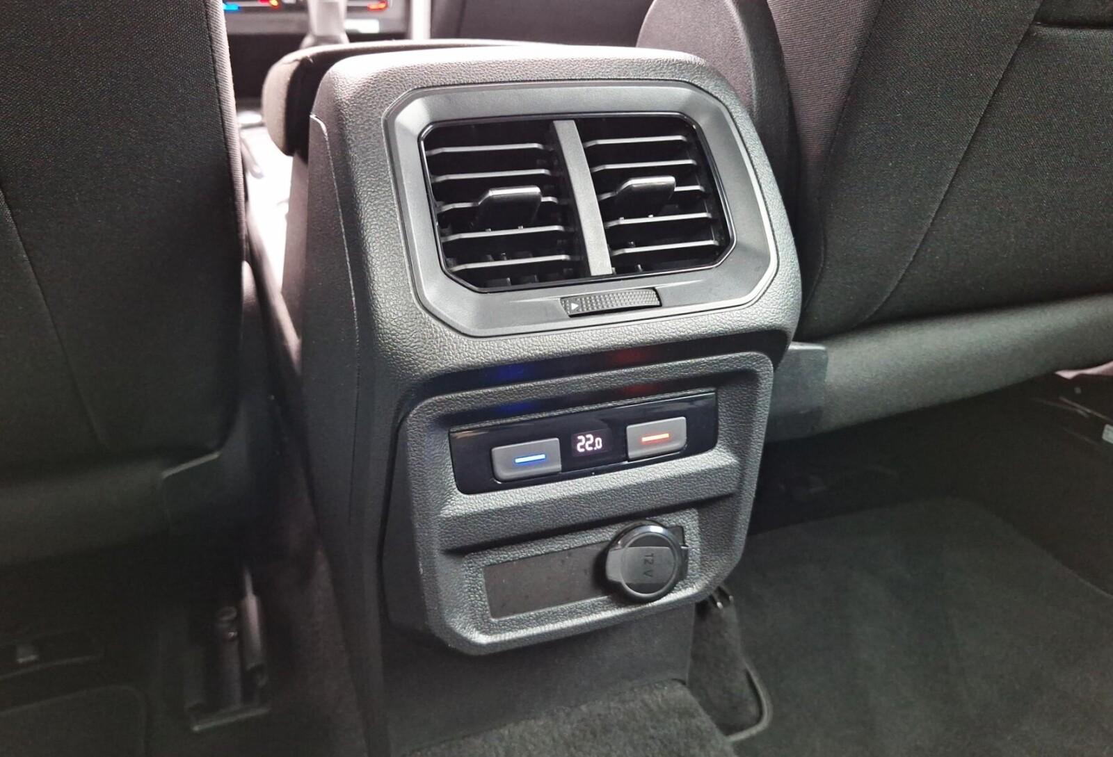 1.5 TSI 150KM KameraCofania/SmartphoneInterFace/Temp.ACC./Keyless 18