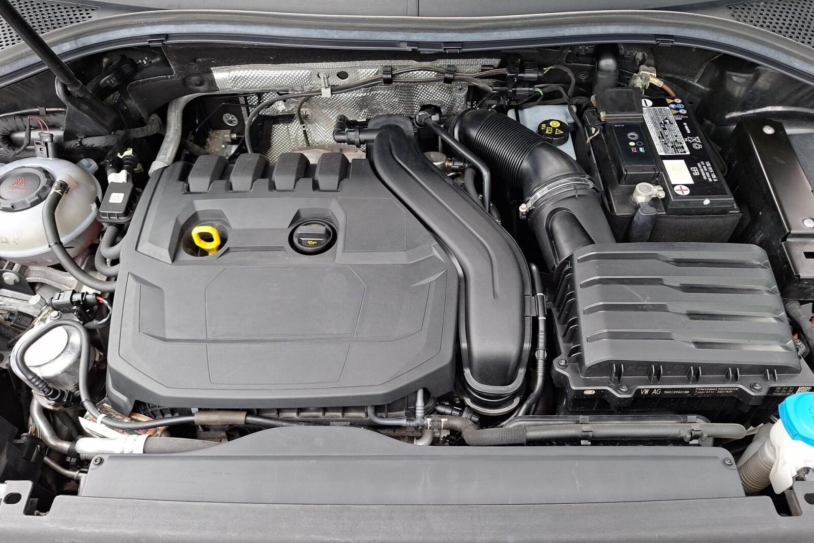 1.5 TSI 150KM KameraCofania/SmartphoneInterFace/Temp.ACC./Keyless 27