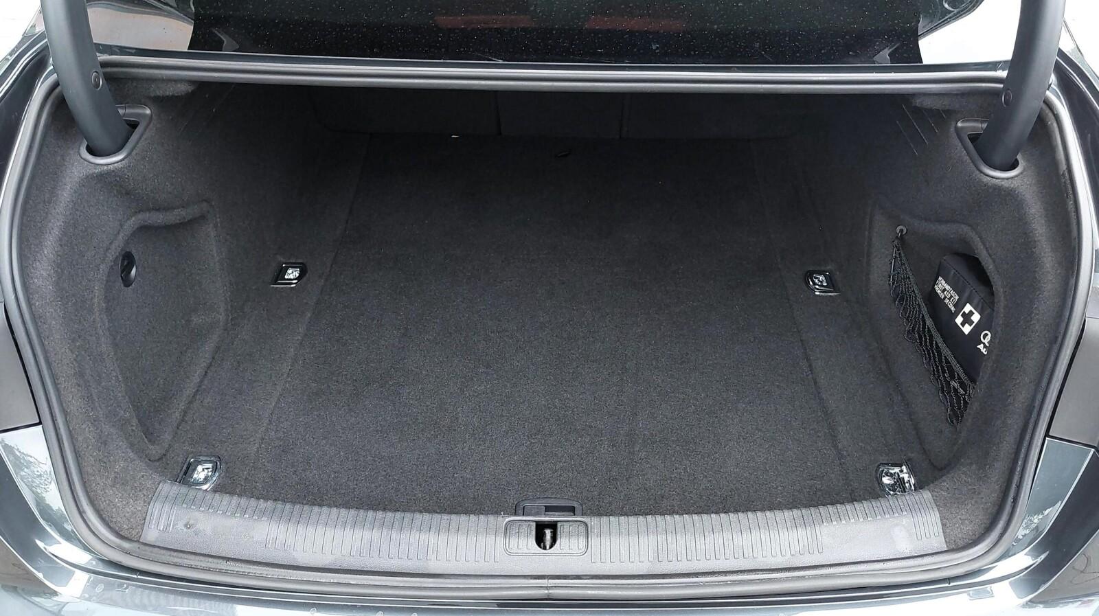 Audi A4 35 TFSI mHEV S tronic/Kamera cofania/Gwarancja/Reflektory LED 19