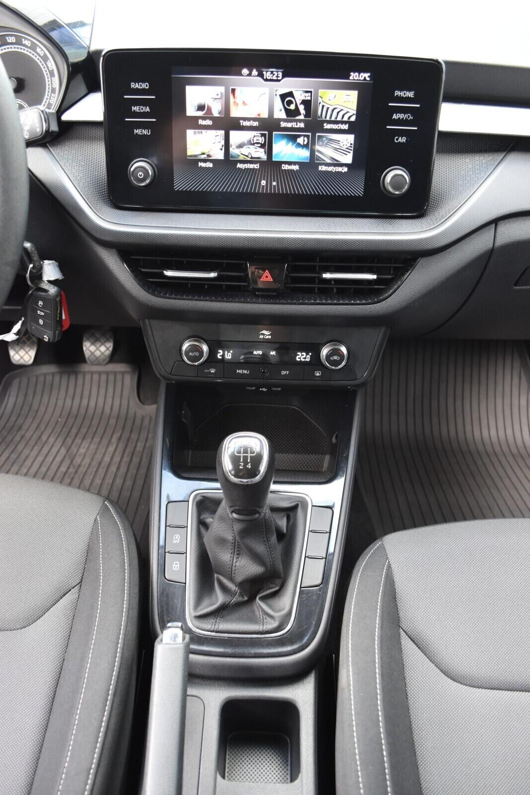Salon PL 1,0MPI 80KM LPG! Ambiton/Climatronic/Bluetooth/LED/FV23 17