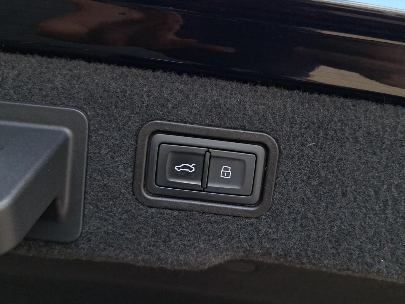50 TDI mHEV Tiptronic Kam/LEDMATRIX/ZawPneu/SmartInterFace/Klim4Stref 28