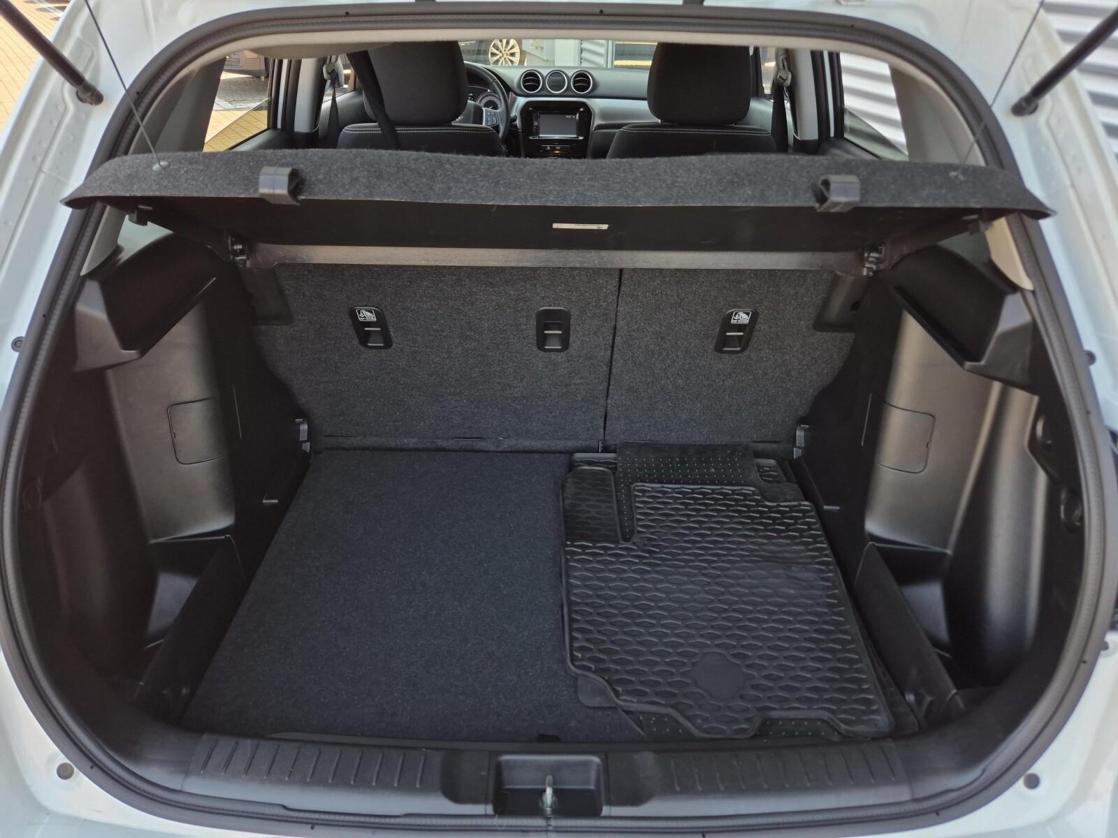 1.4 Boosterjet 130 KM Android Auto/Apple Car Play Kamera Podg. Fotele 24