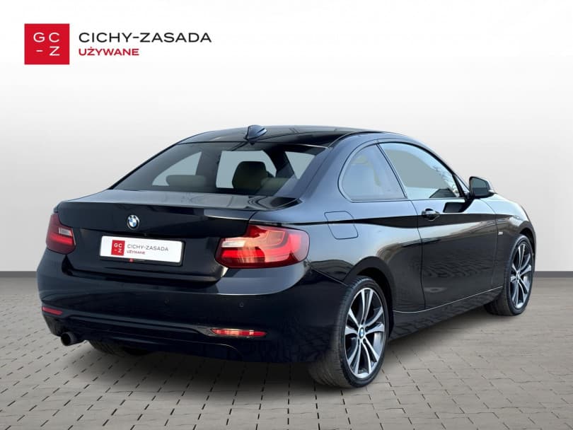 BMW 218 2016