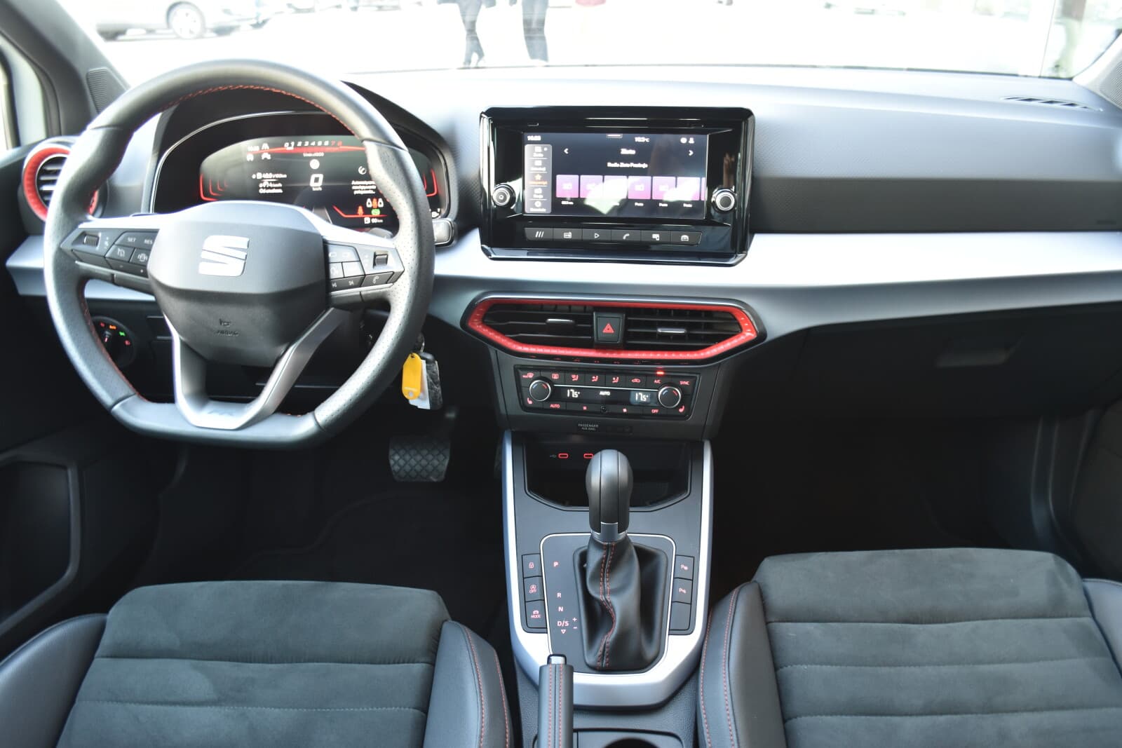 Seat Arona