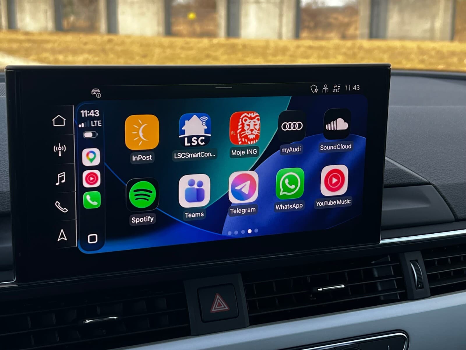 Audi A4 Limousine