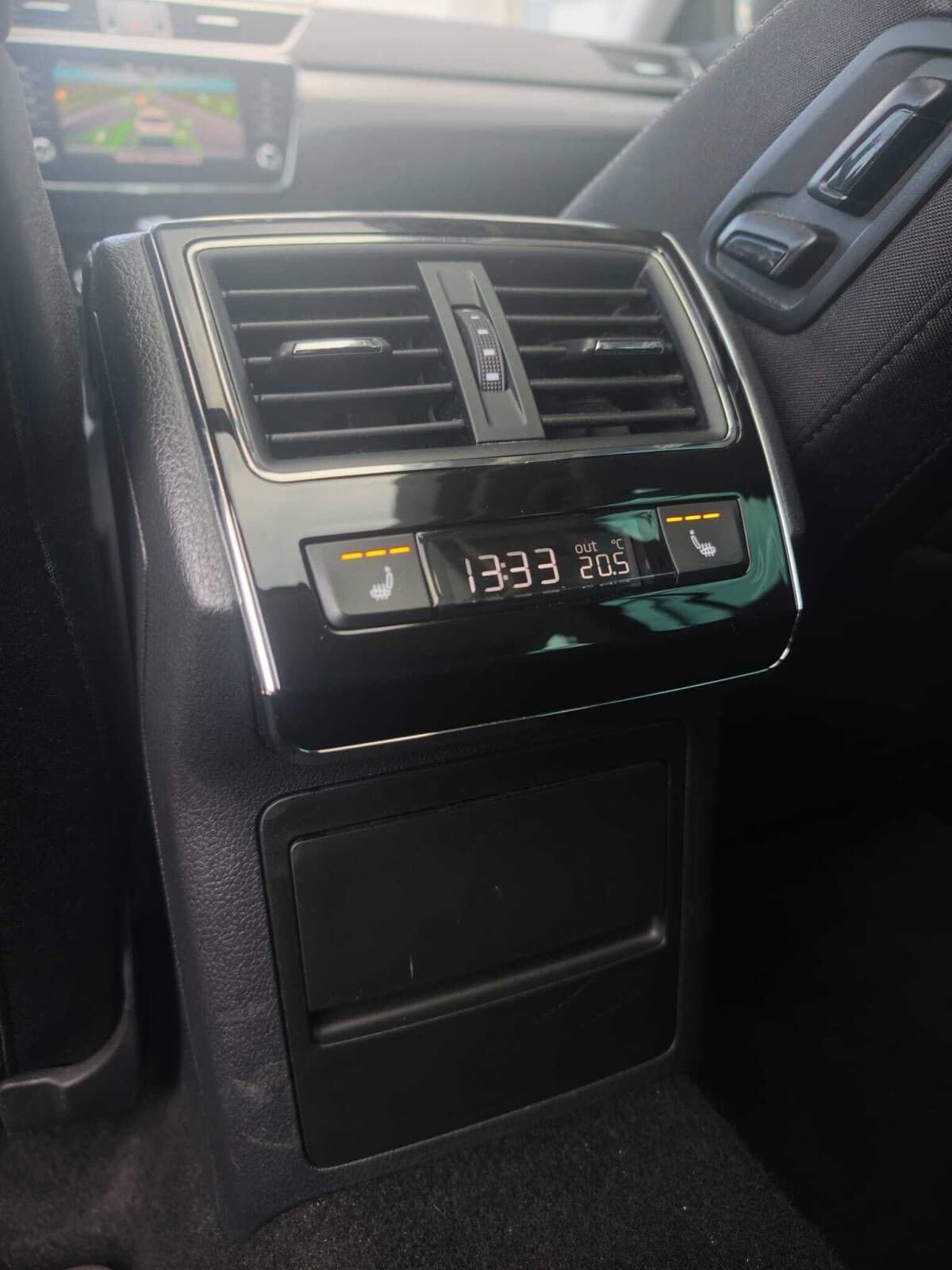 Škoda Superb Combi