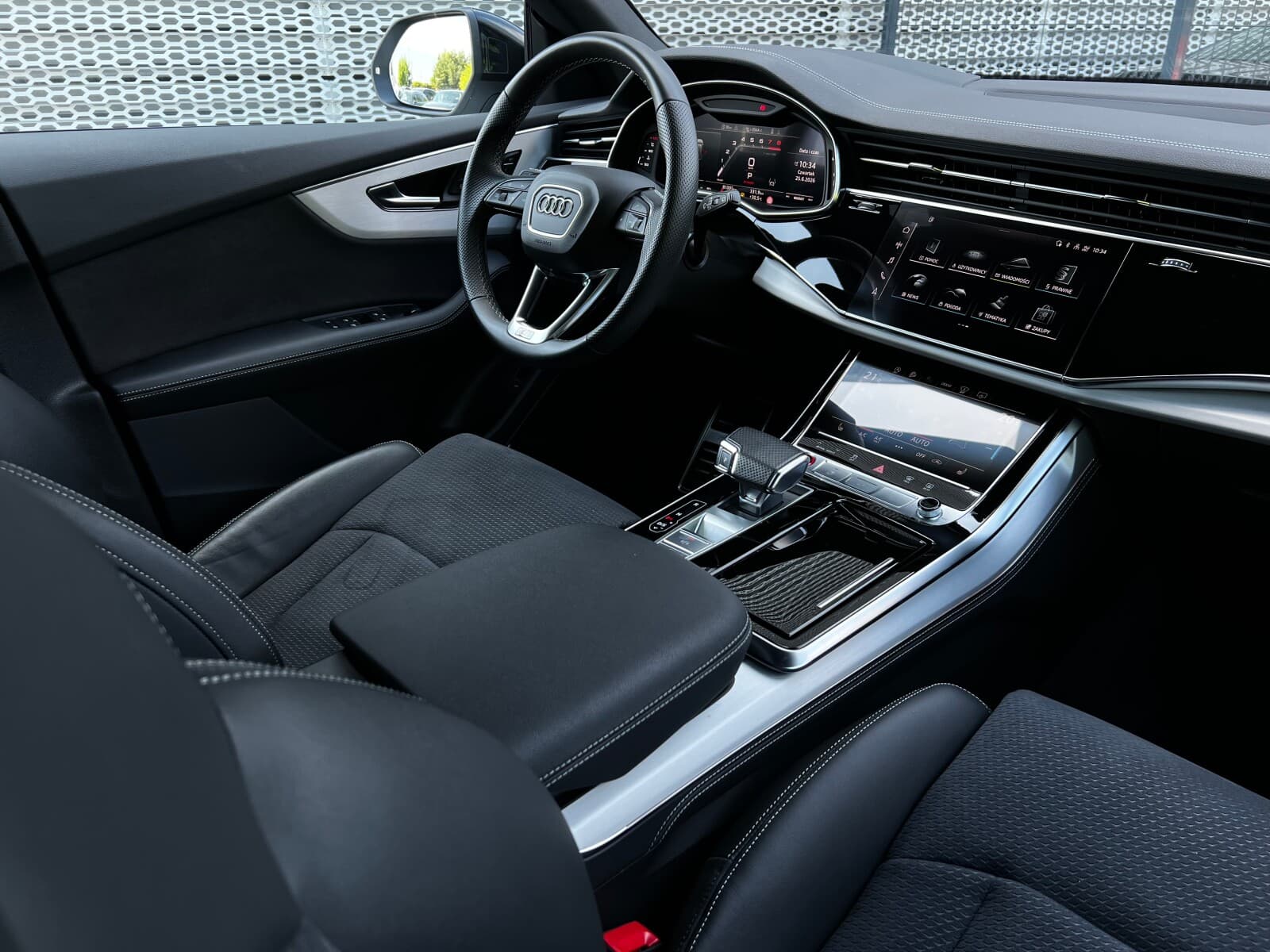 Audi SQ8