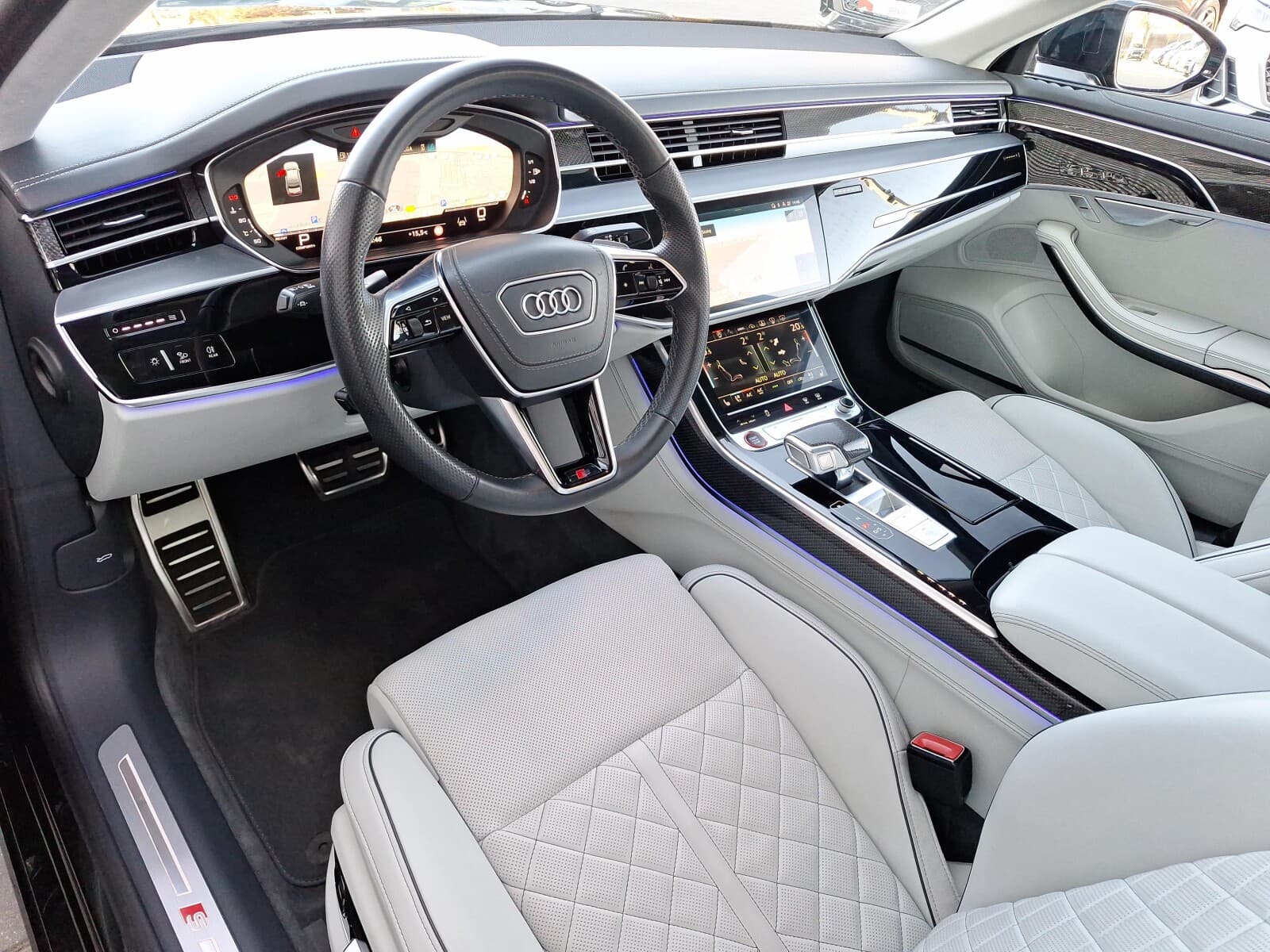 Audi S8 TFSI