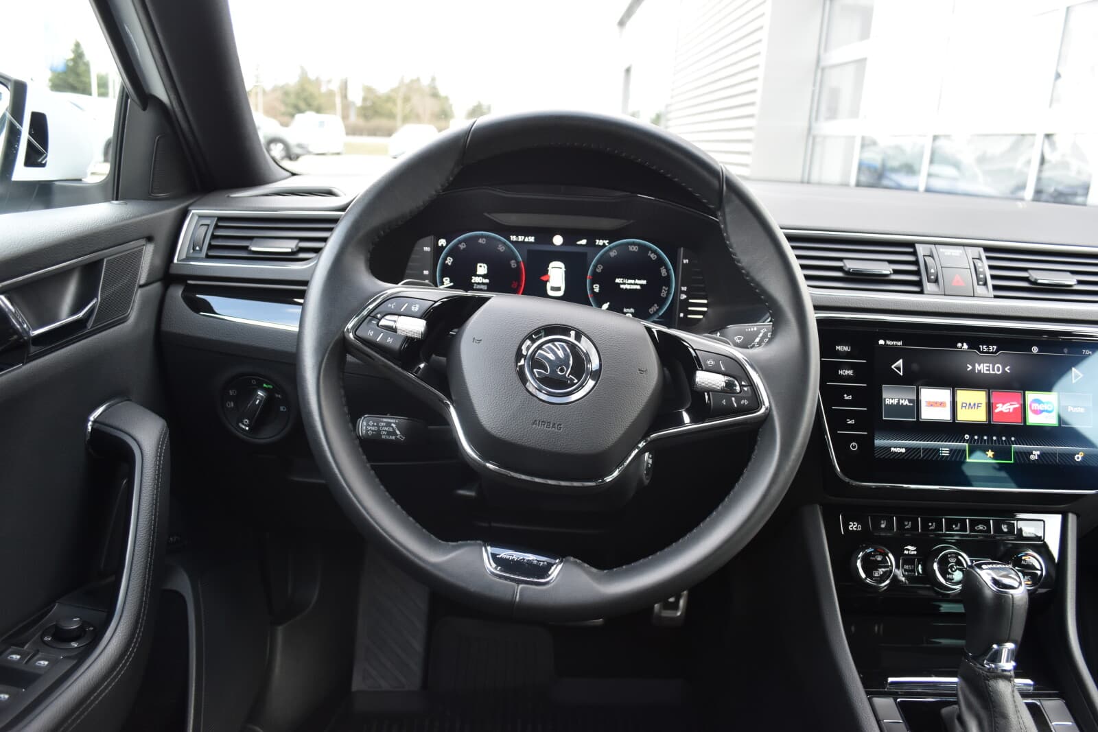 Škoda Superb