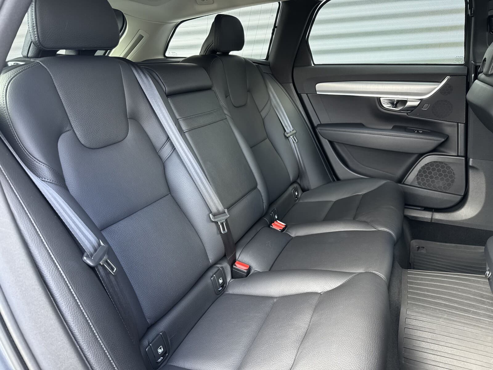 Volvo V90 Cross Country