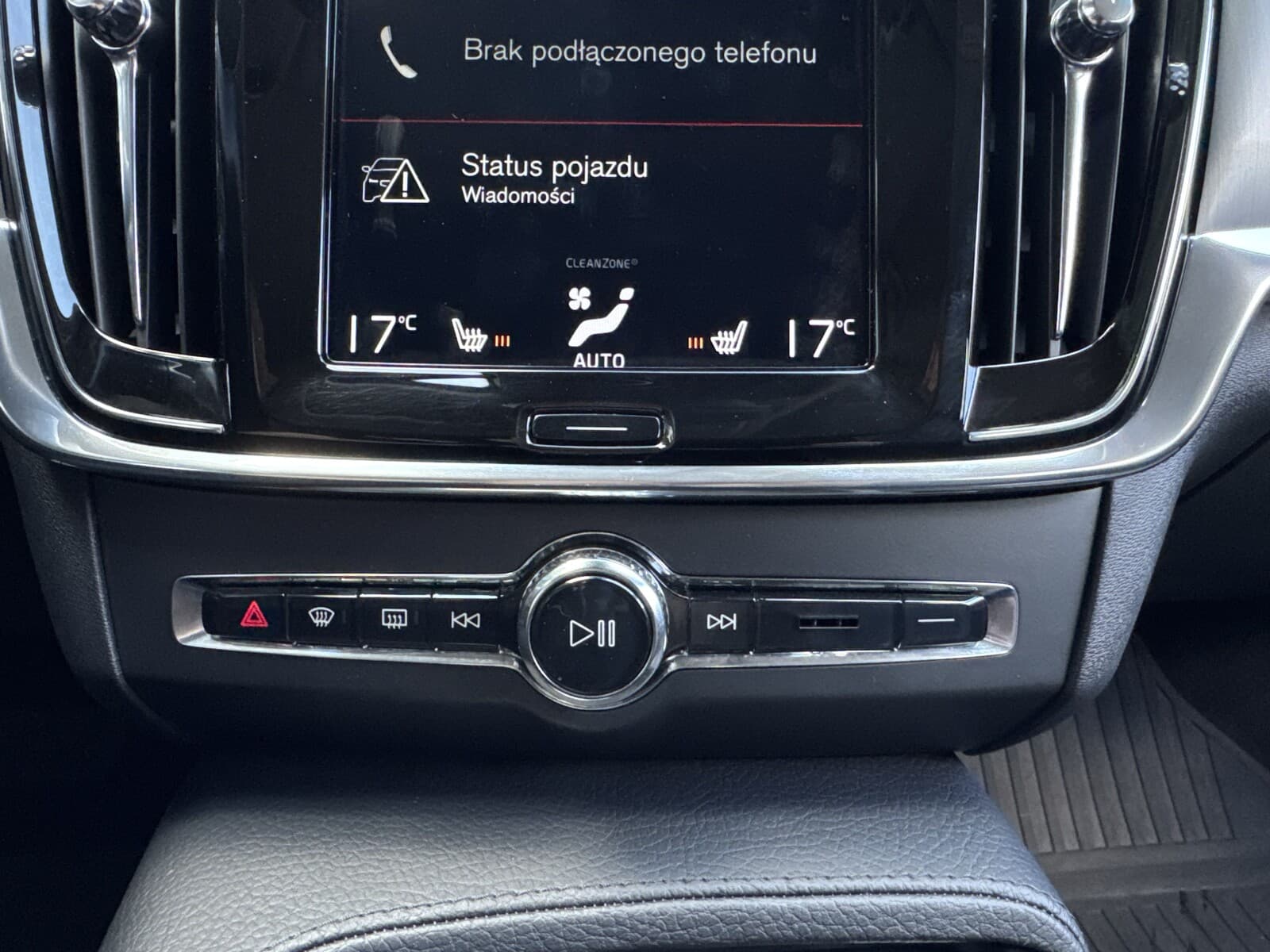 Volvo V90 Cross Country