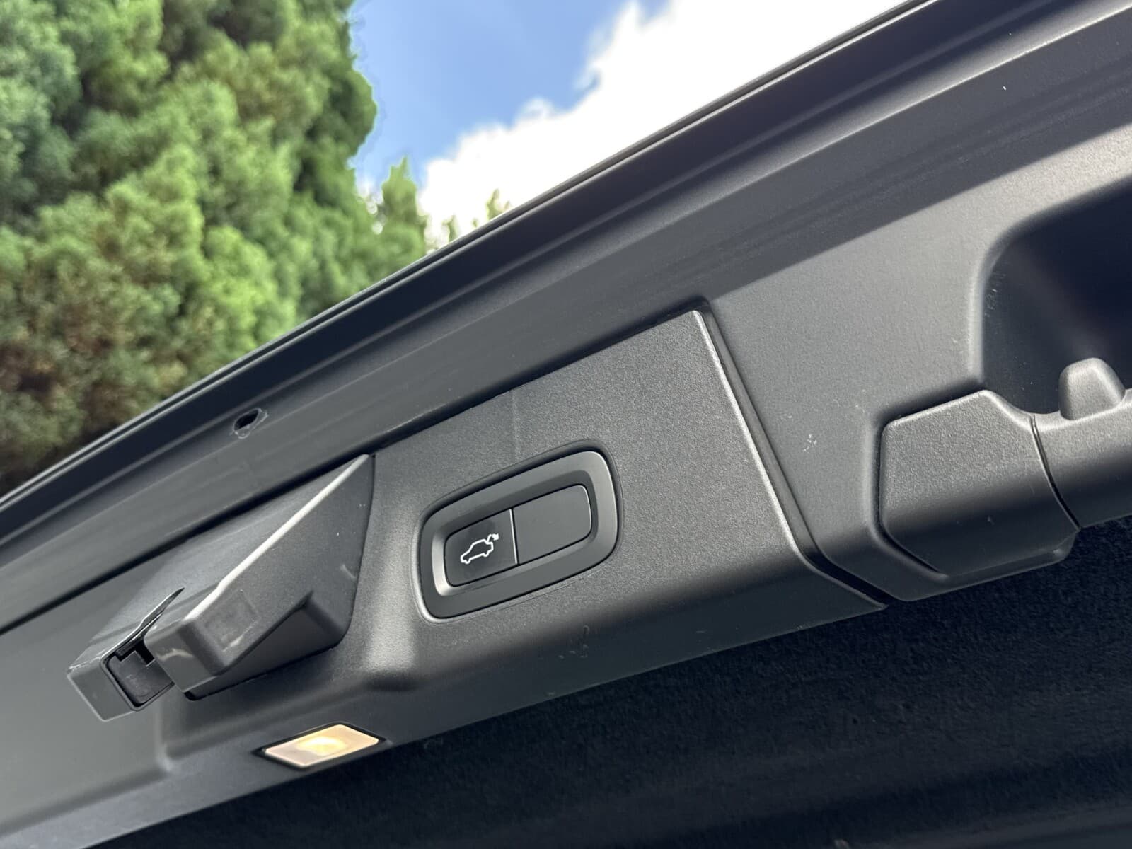 Volvo V90 Cross Country
