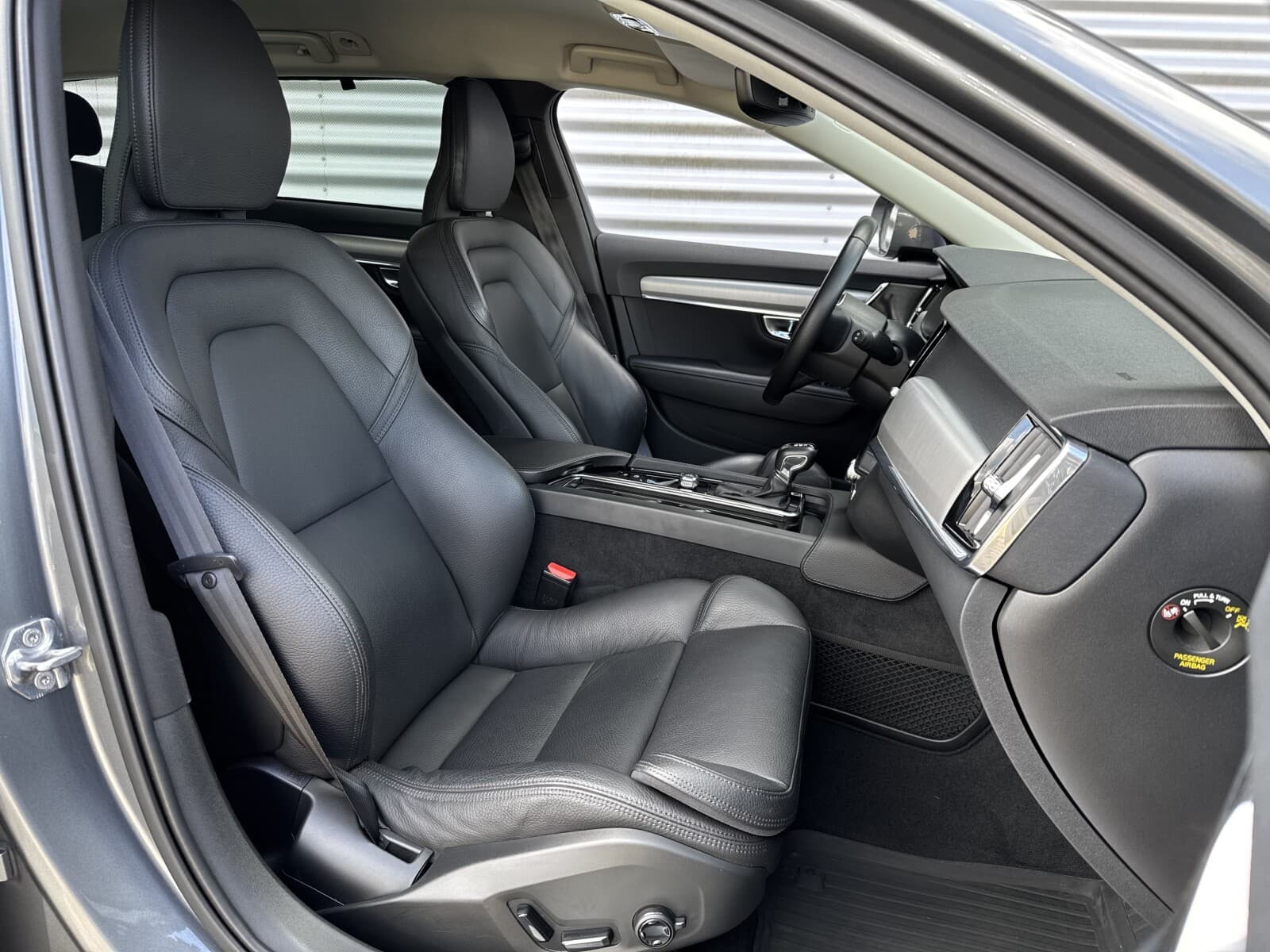 Volvo V90 Cross Country