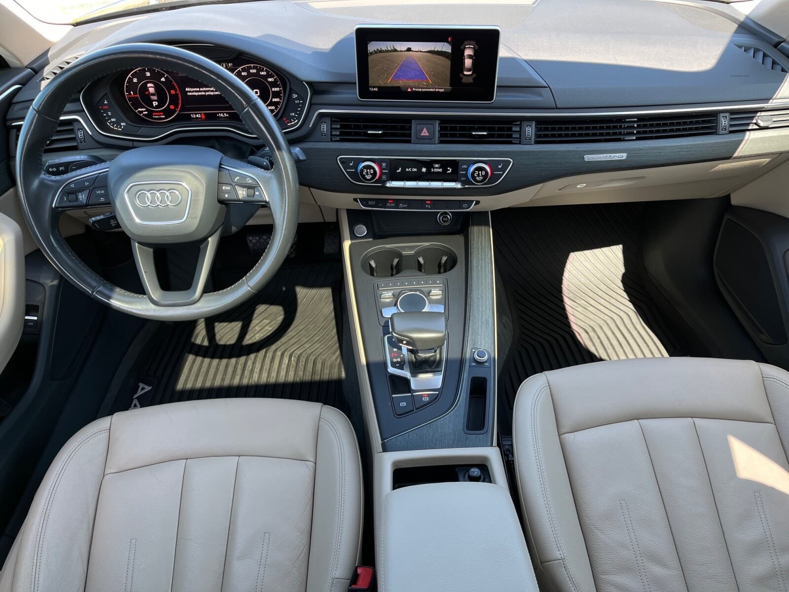 Audi A4 Limousine
