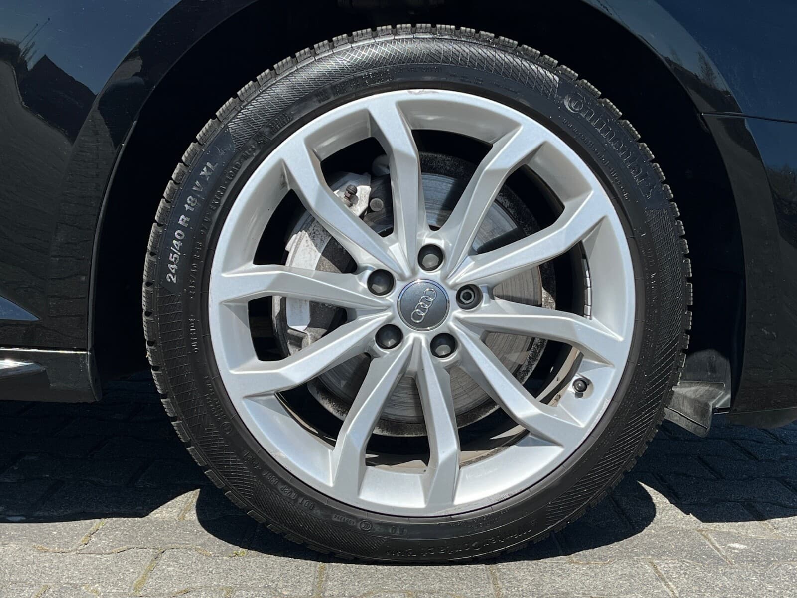 Audi A4 Limousine
