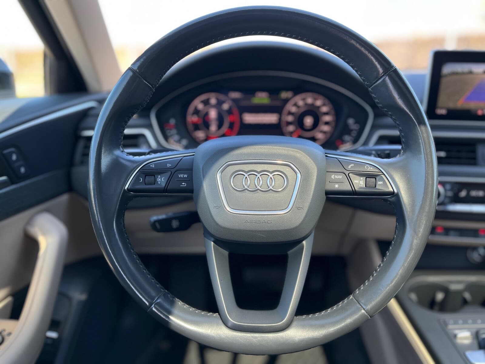 Audi A4 Limousine
