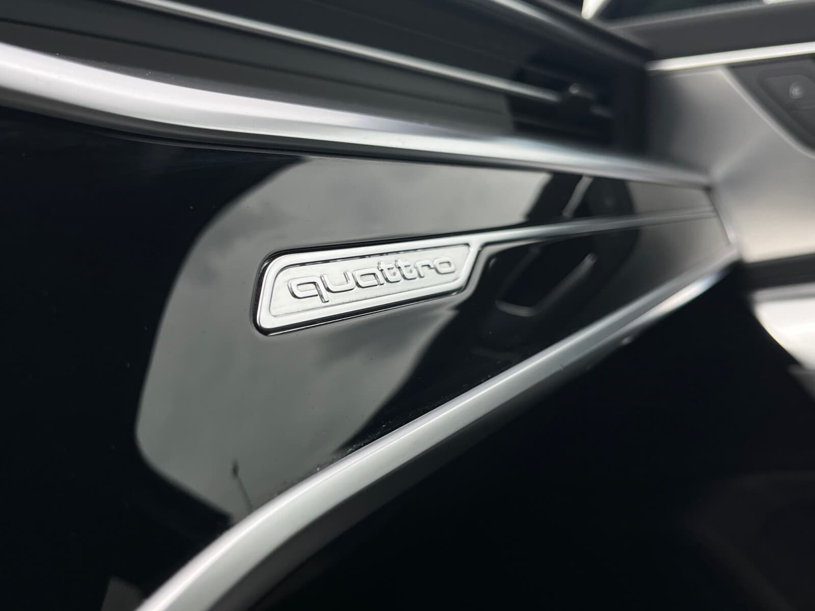 Audi A6 Limousine