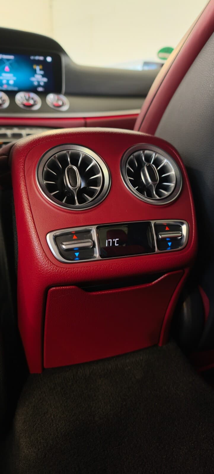 Mercedes-Benz CLS 300