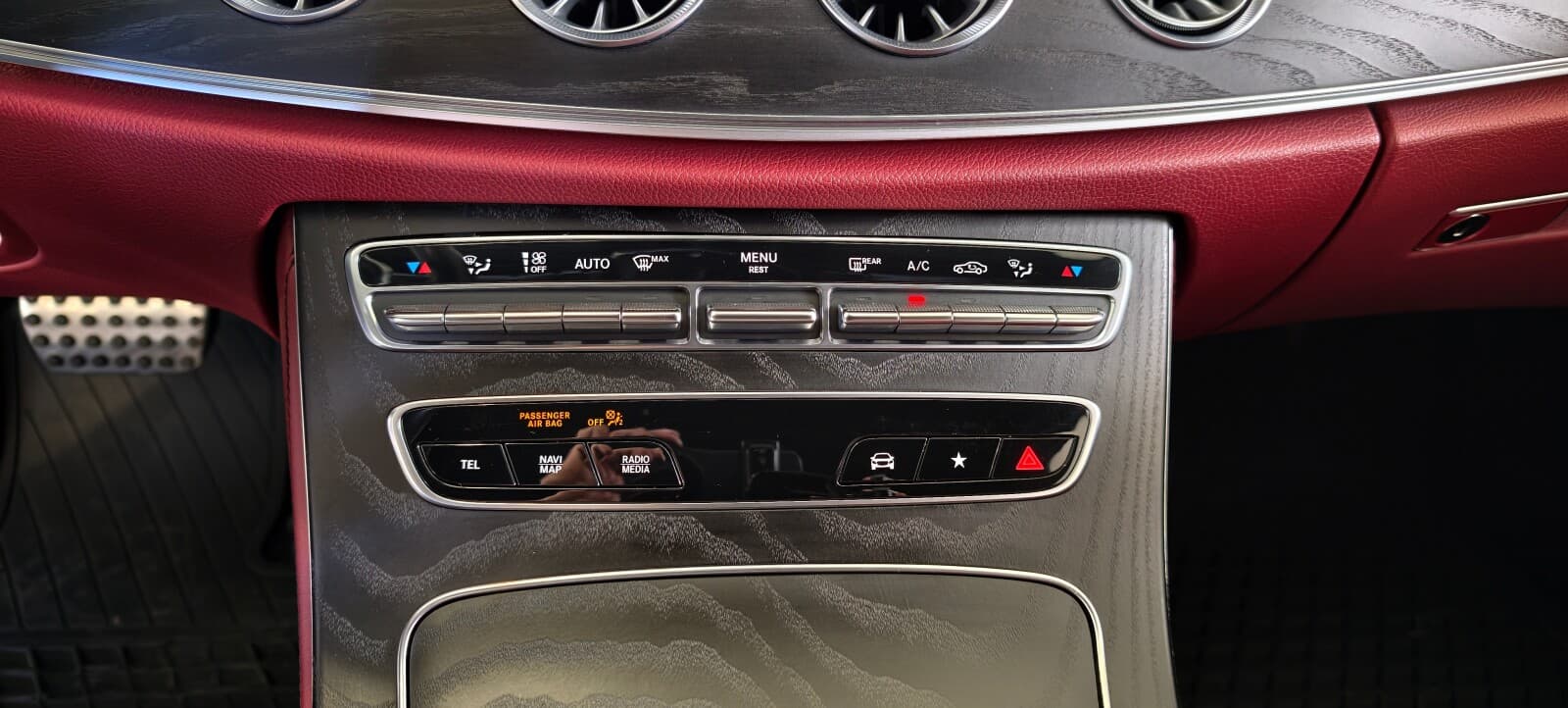 Mercedes-Benz CLS 300