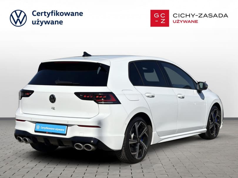 Volkswagen Golf 2025