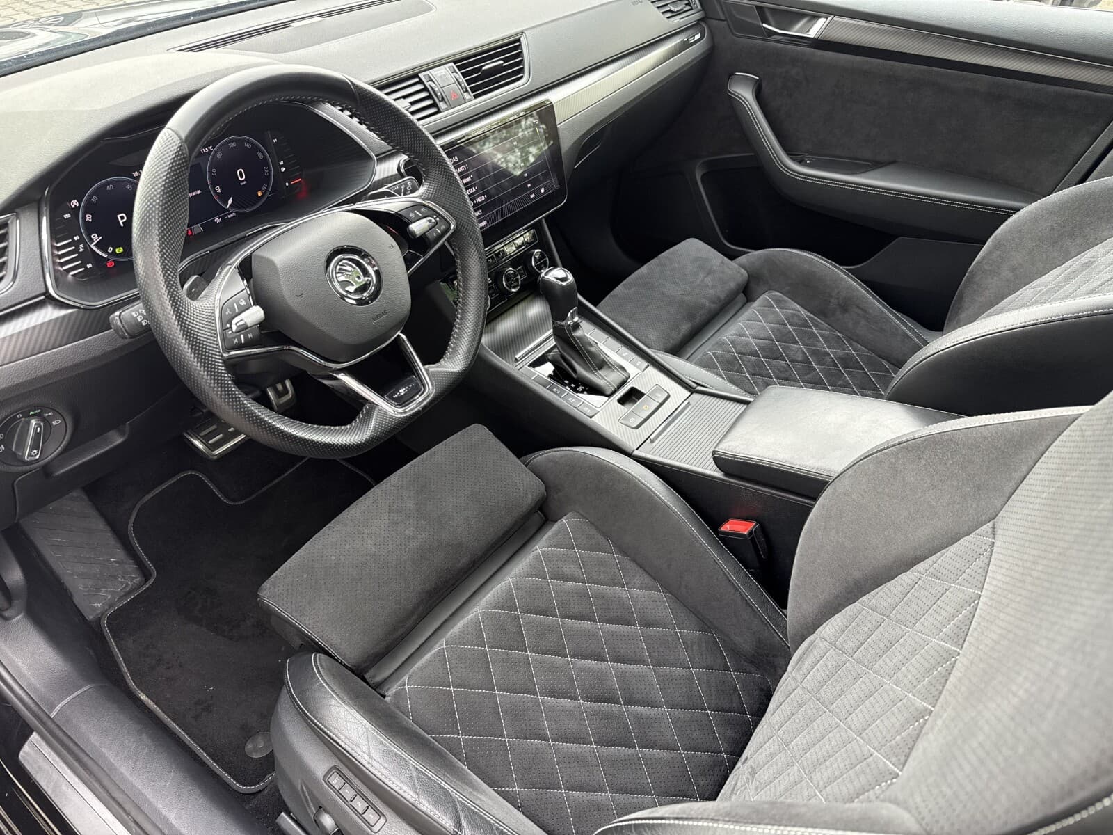 Škoda Superb Combi