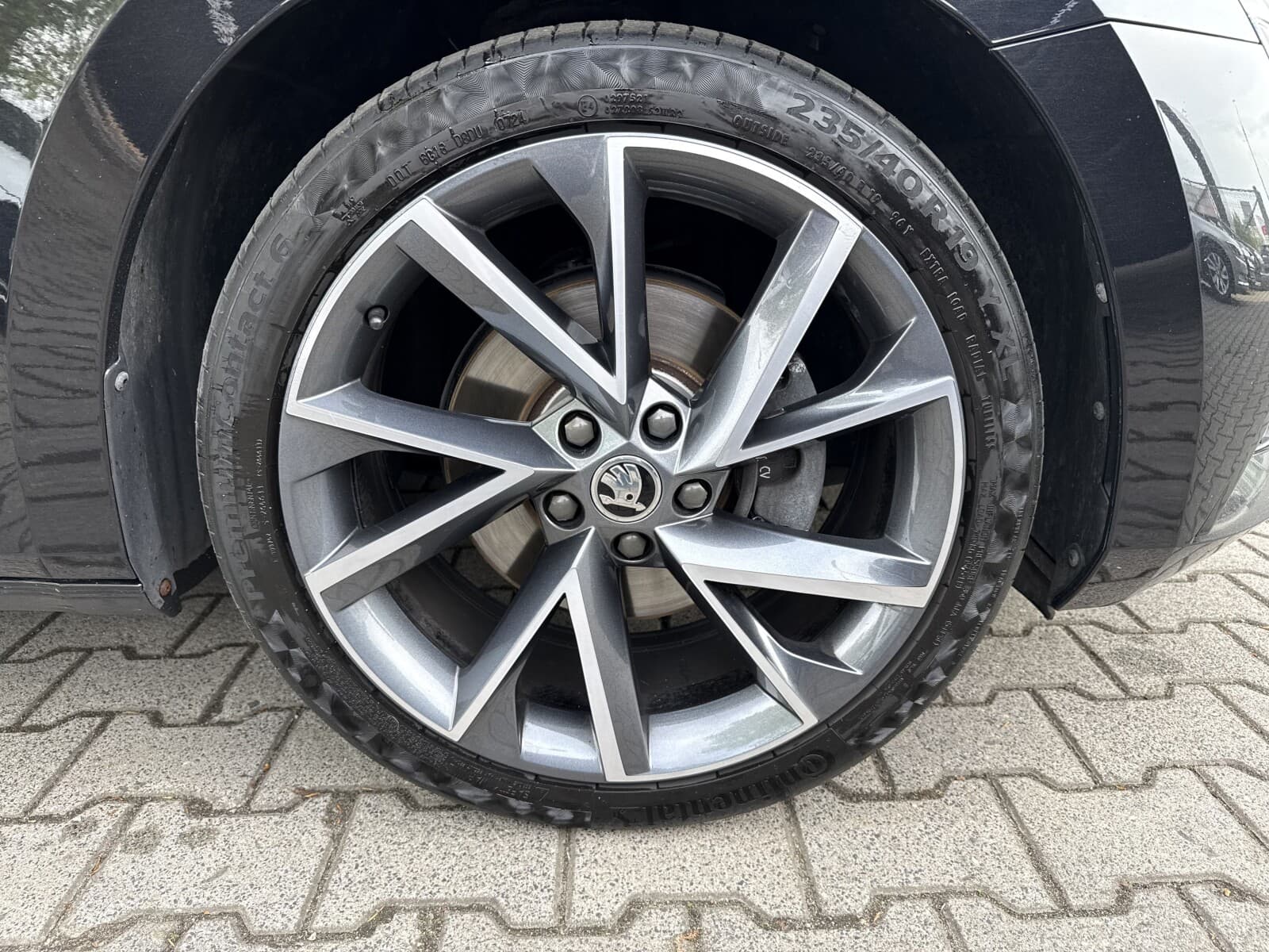 Škoda Superb Combi