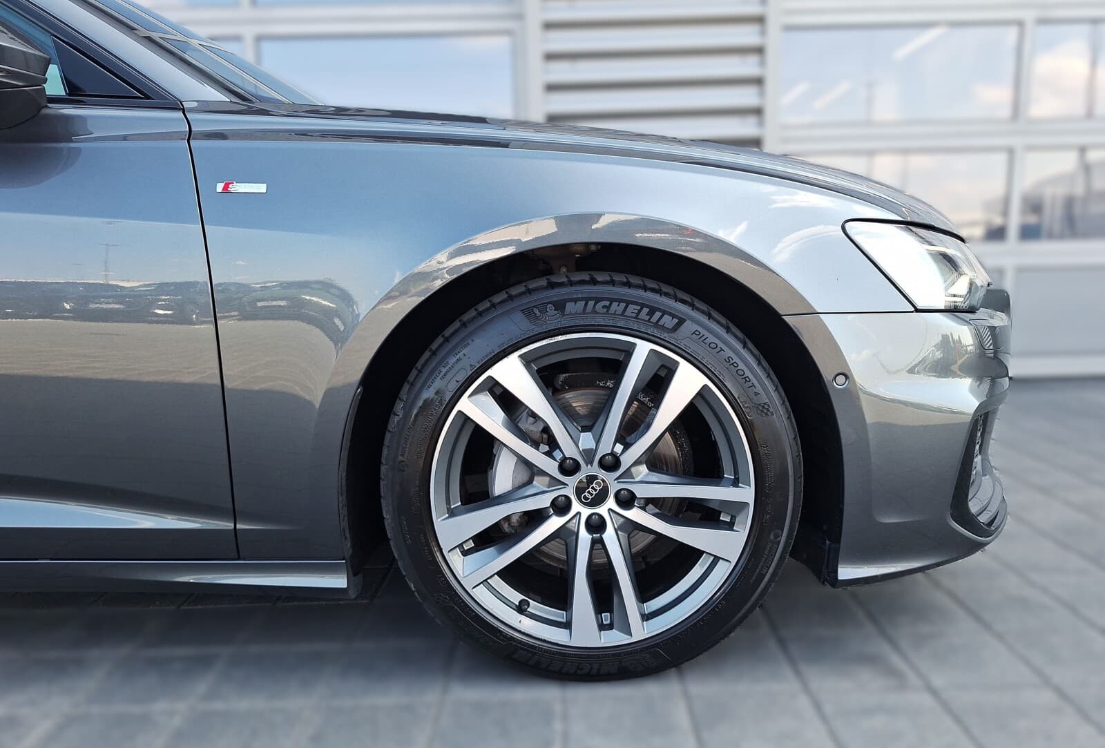 Audi A6 Limousine