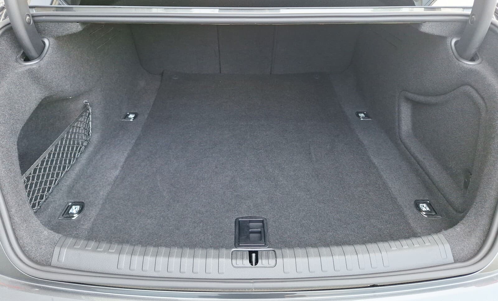 Audi A6 Limousine