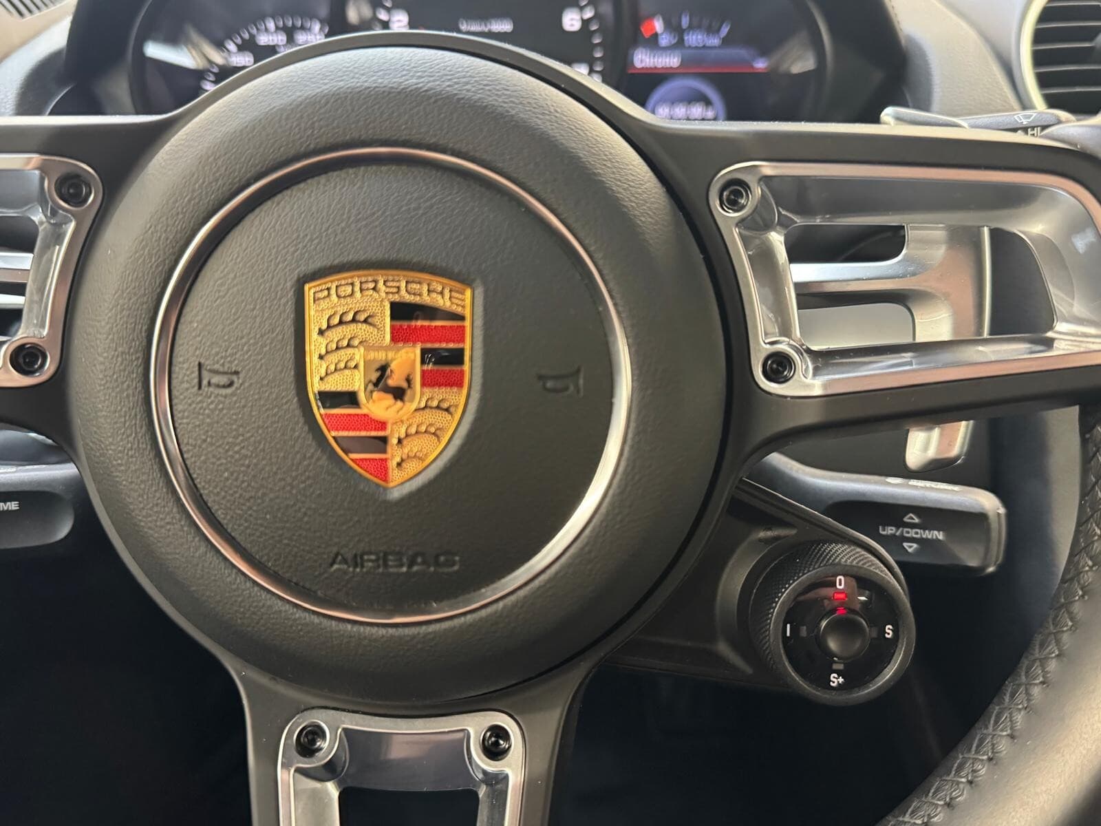 Porsche 718 Cayman