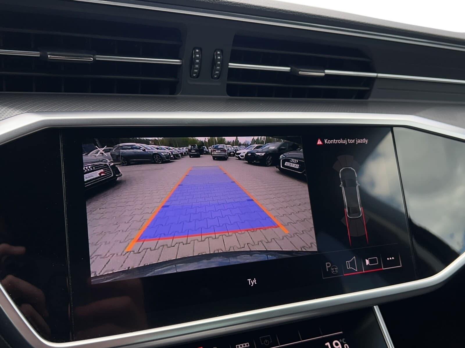 Audi A6 Limousine