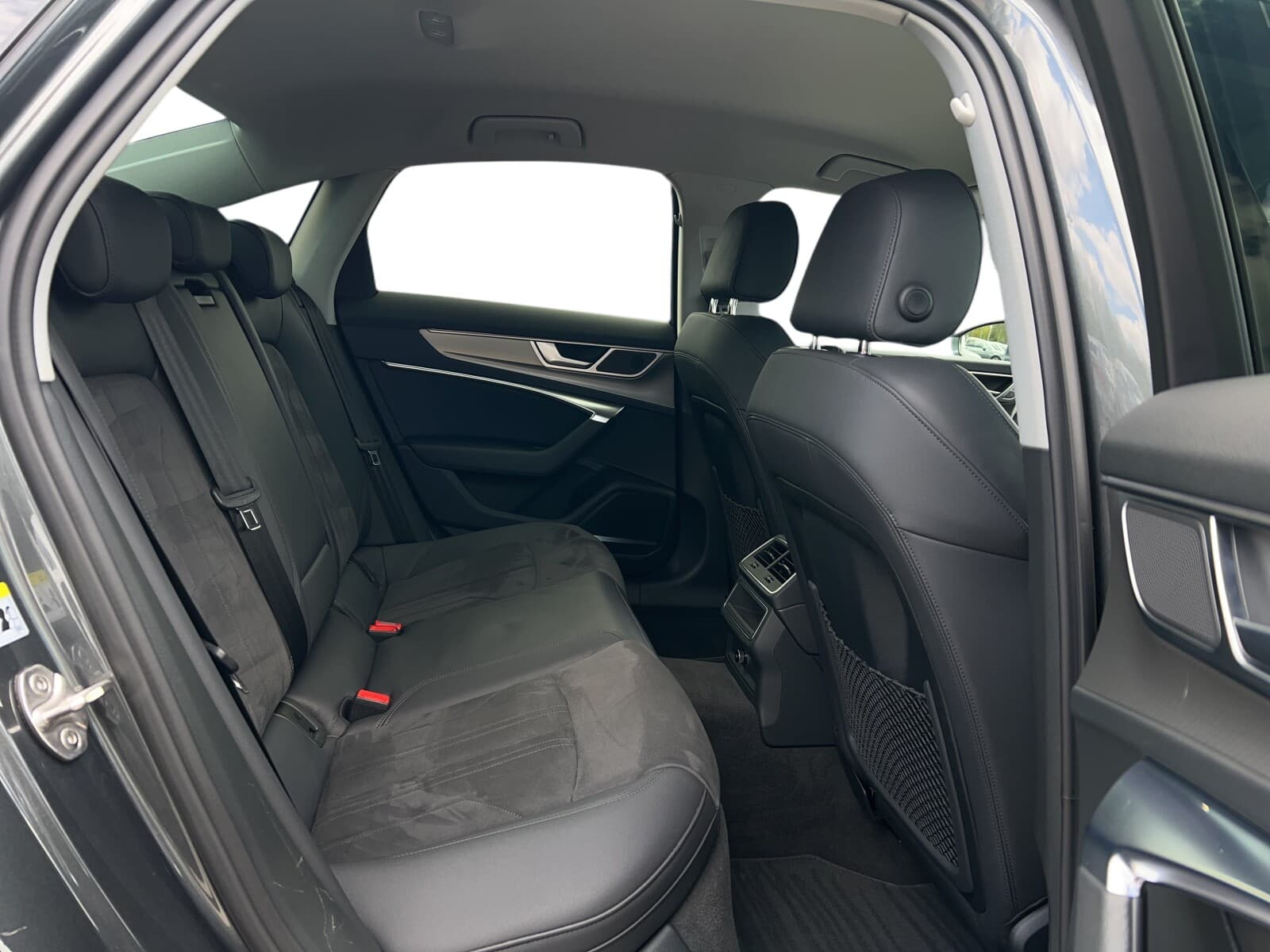 Audi A6 Limousine