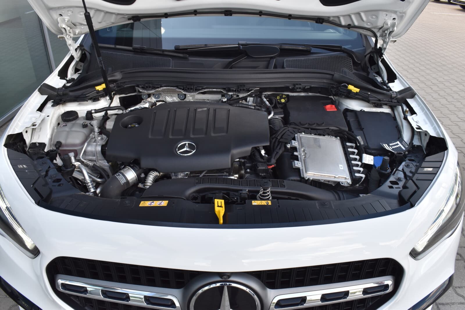 Mercedes-Benz GLA 220