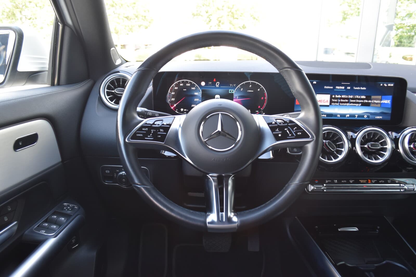 Mercedes-Benz GLA 220