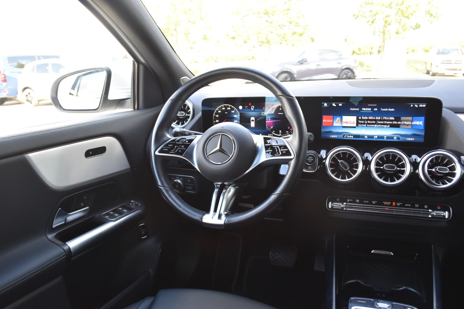 Mercedes-Benz GLA 220