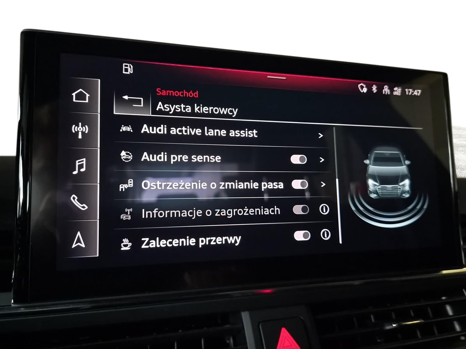 Audi A4 Limousine