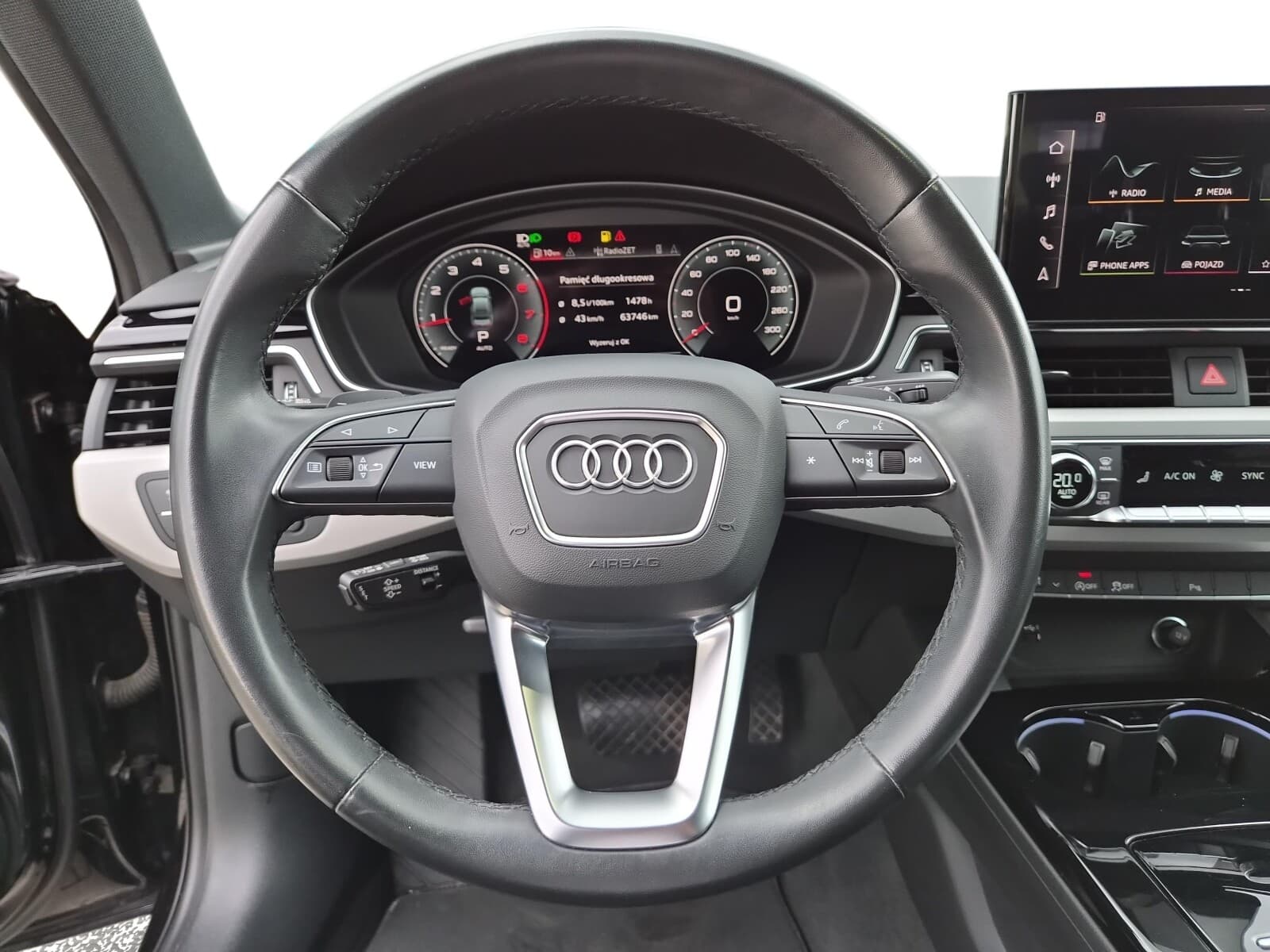 Audi A4 Limousine