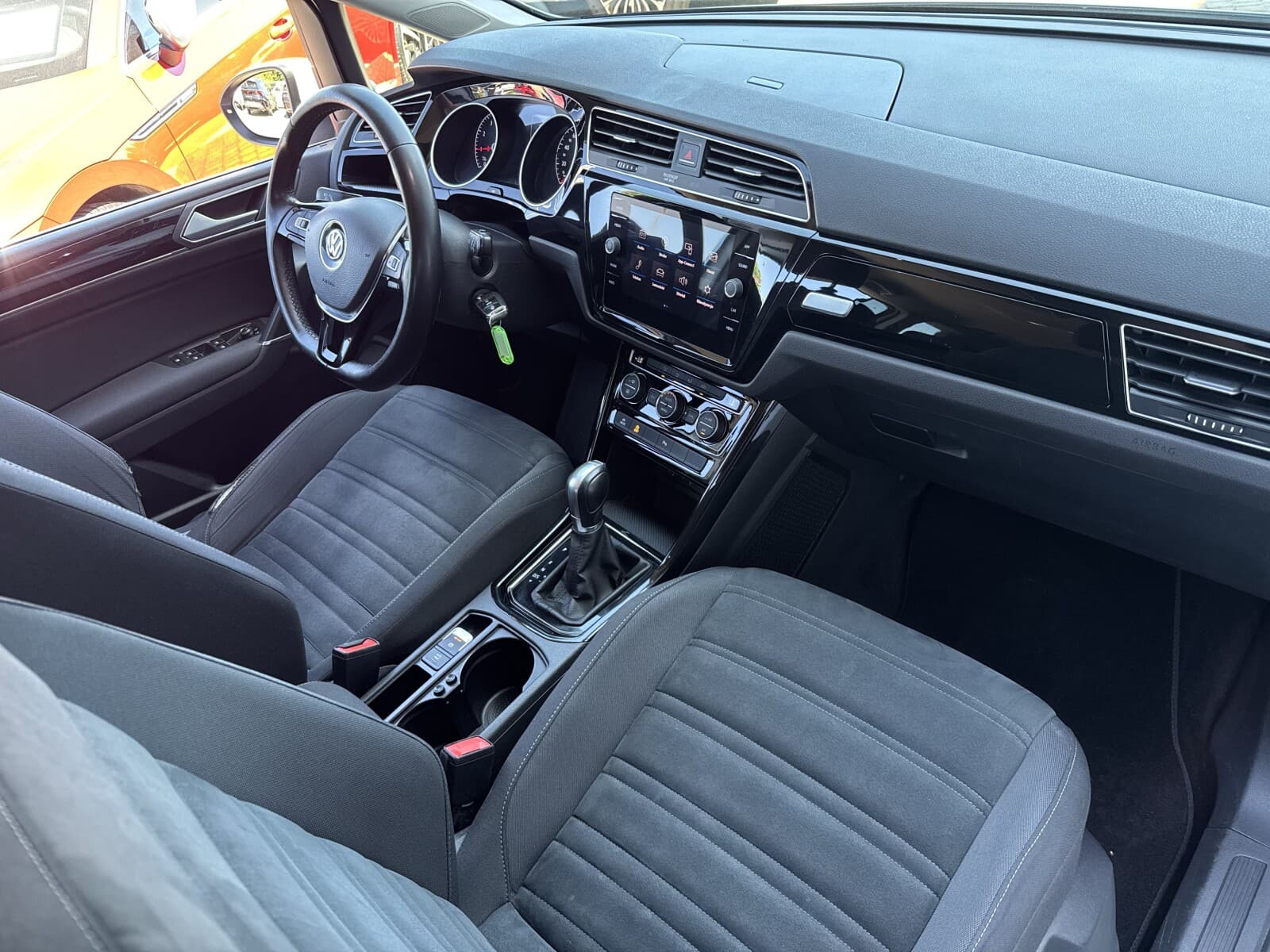 Volkswagen Touran