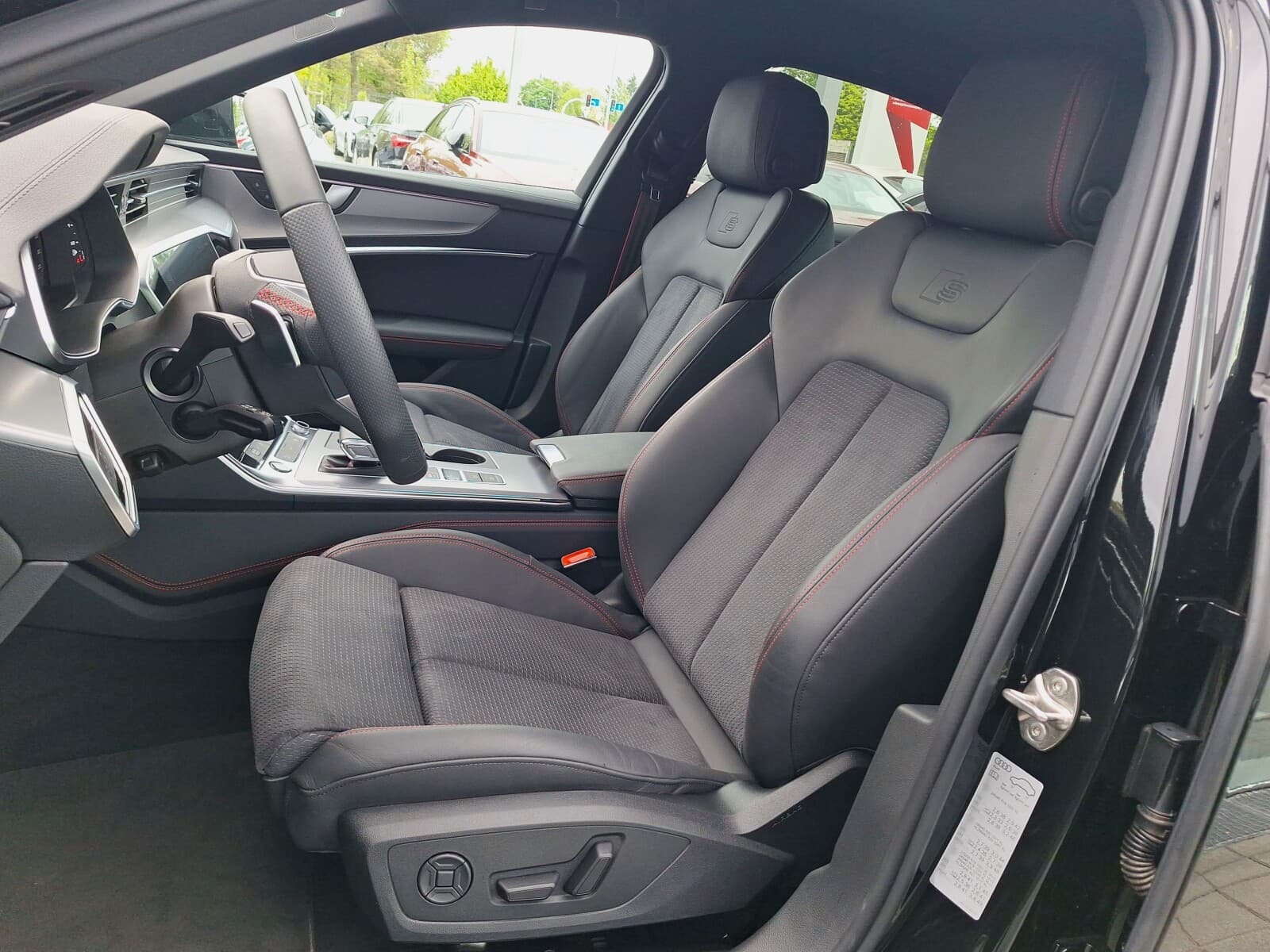 Audi A6 Limousine