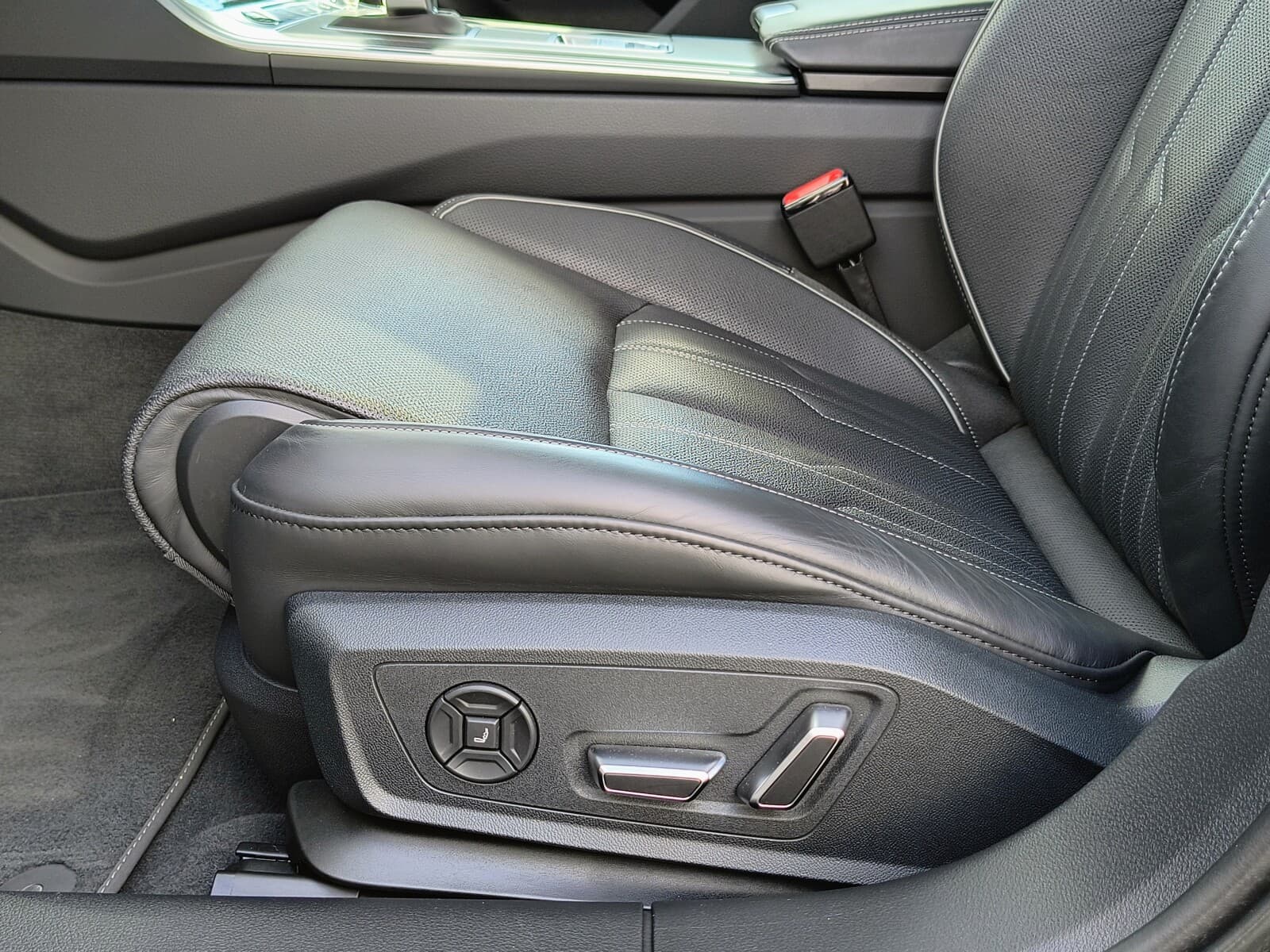 Audi A6 Limousine