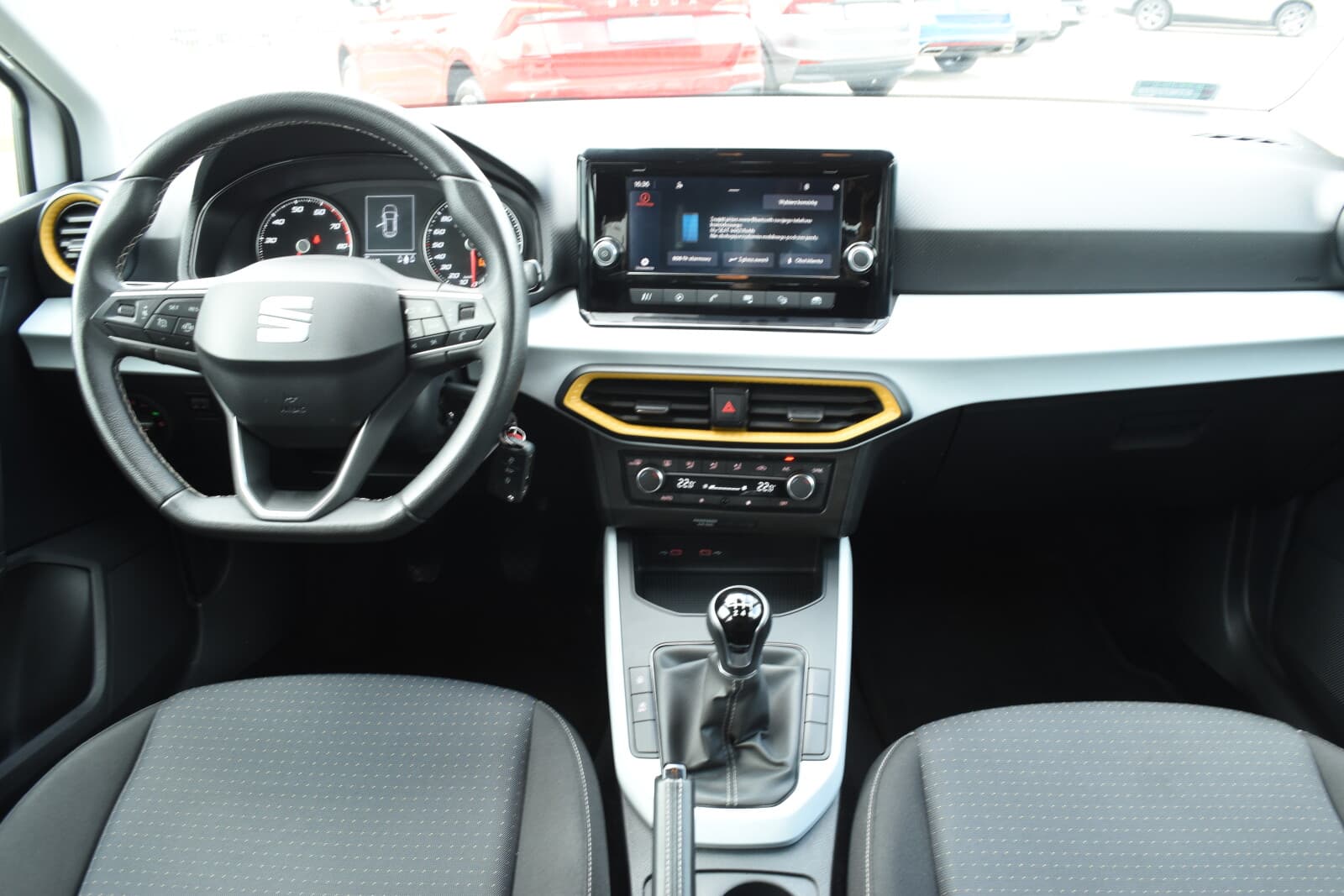 Seat Arona