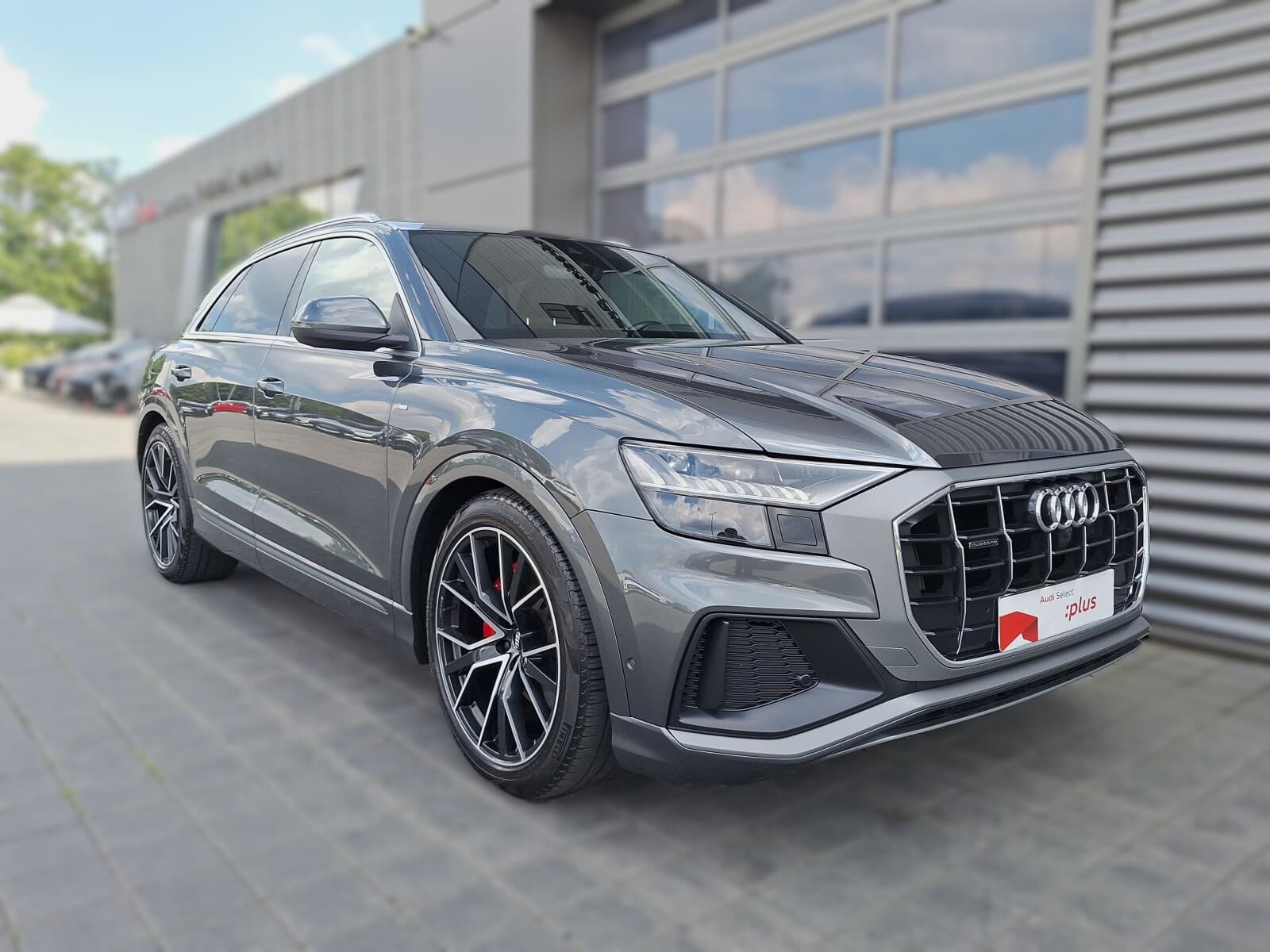 Audi Q8