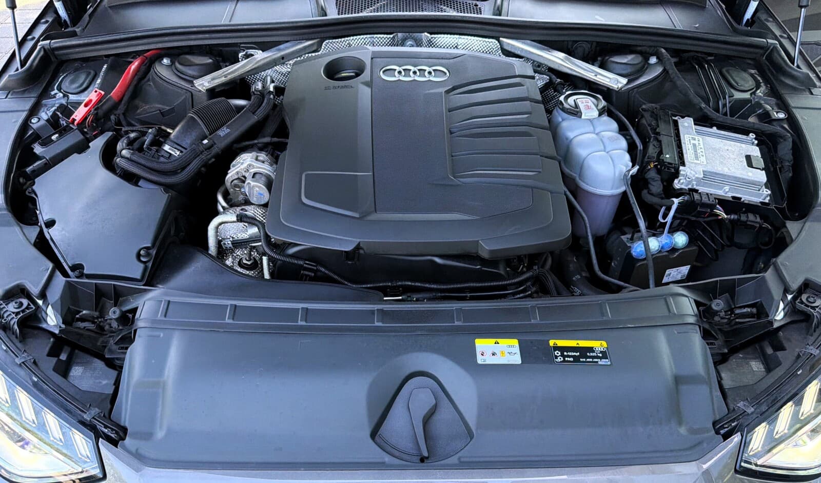 Audi A4 Limousine