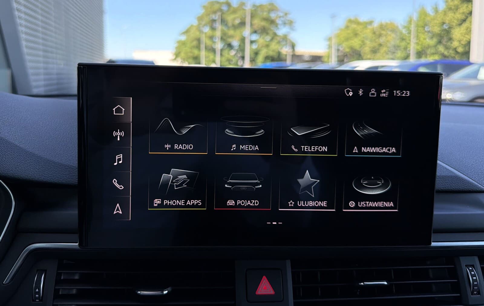 Audi A4 Limousine