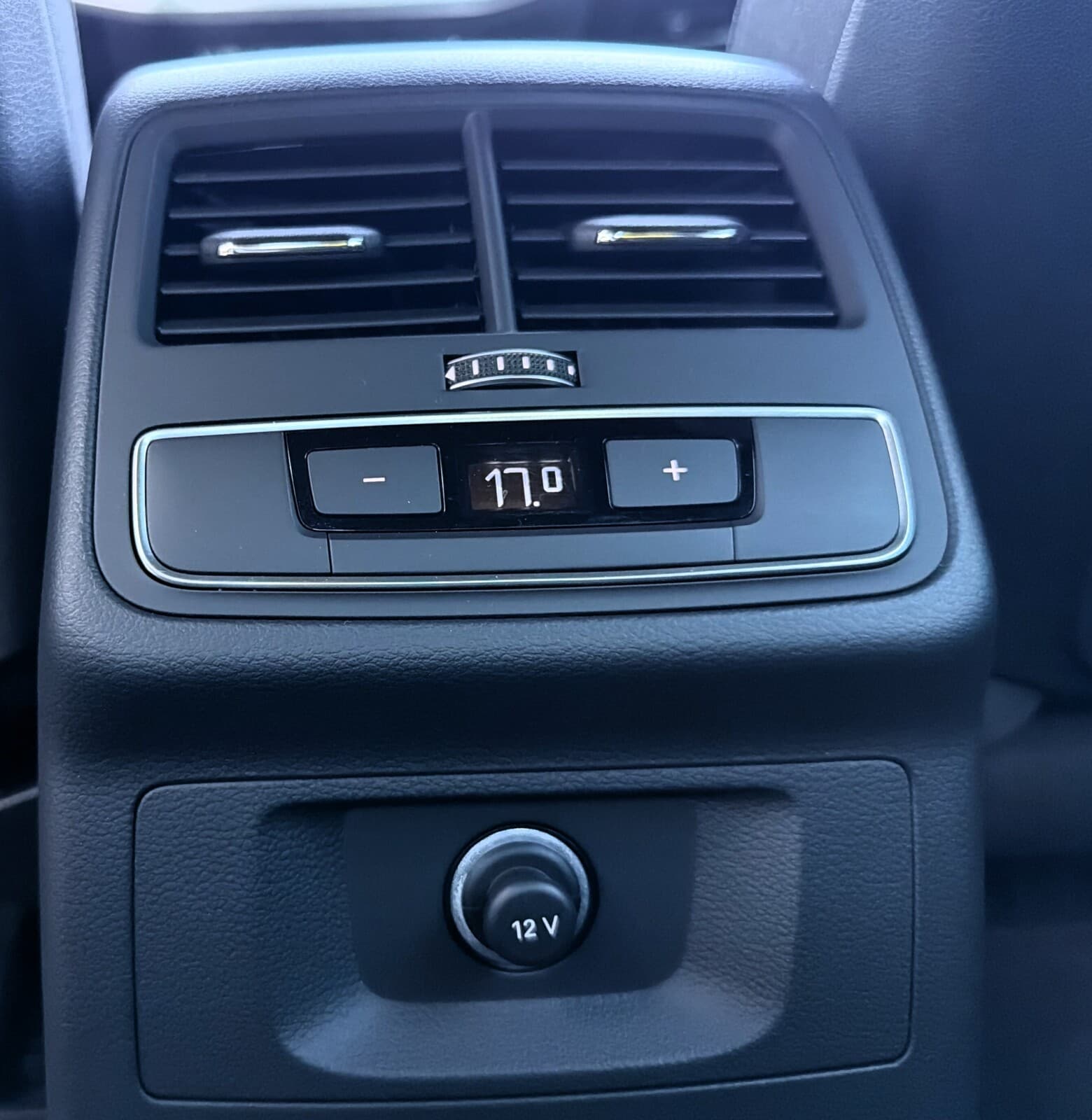 Audi A4 Limousine