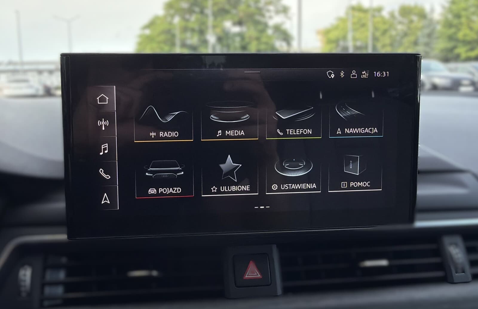 Audi A4 Limousine