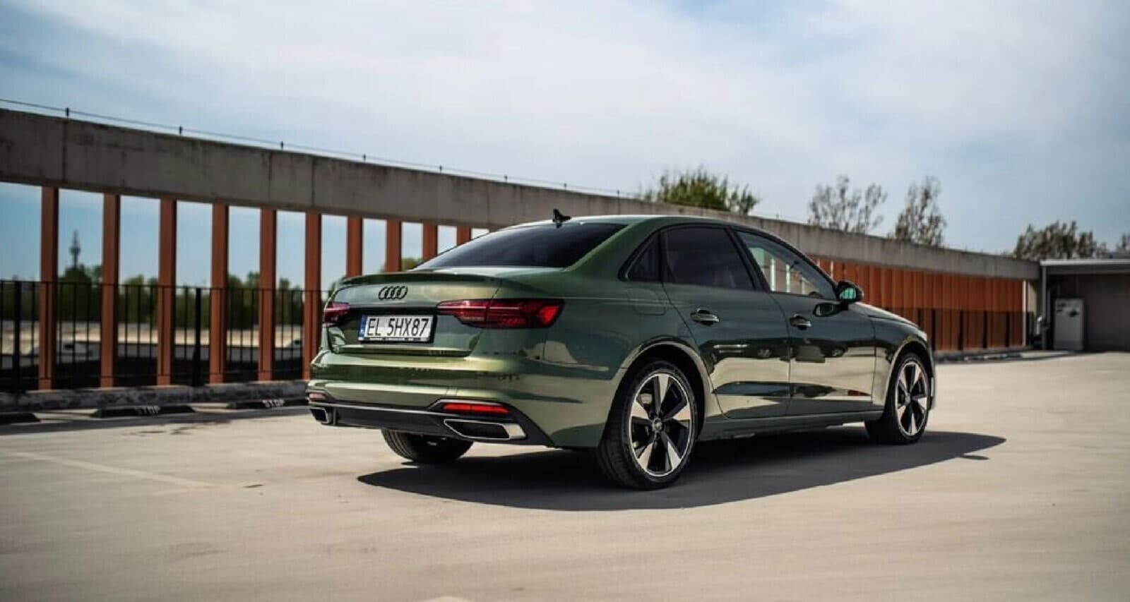 Audi A4 Limousine