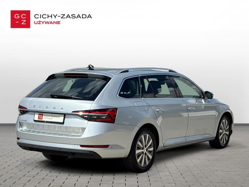 Škoda Superb 2022